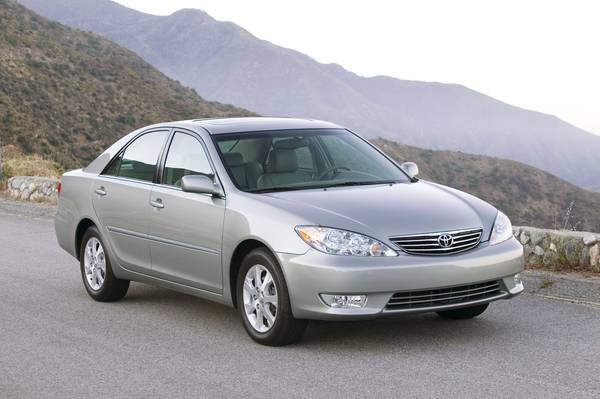 2005 toyota camry car photo.